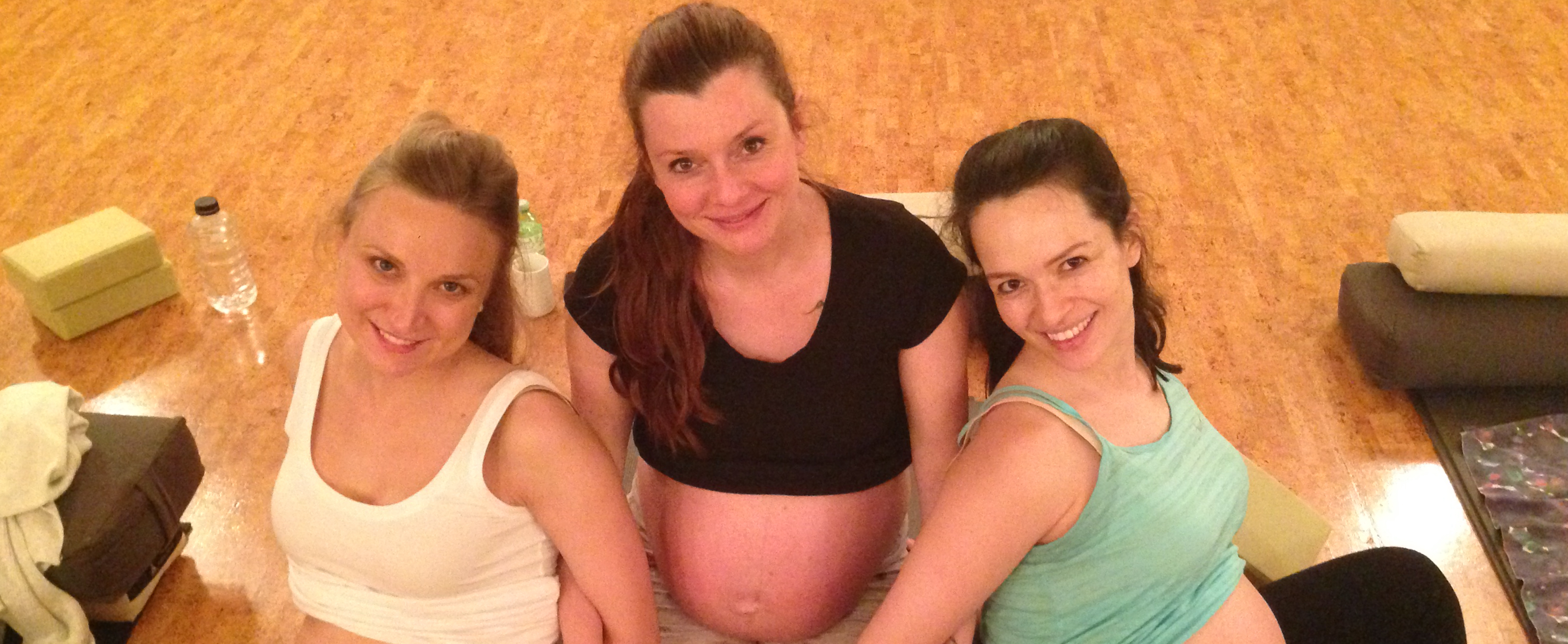 3 pregnant moms prenatal yoga